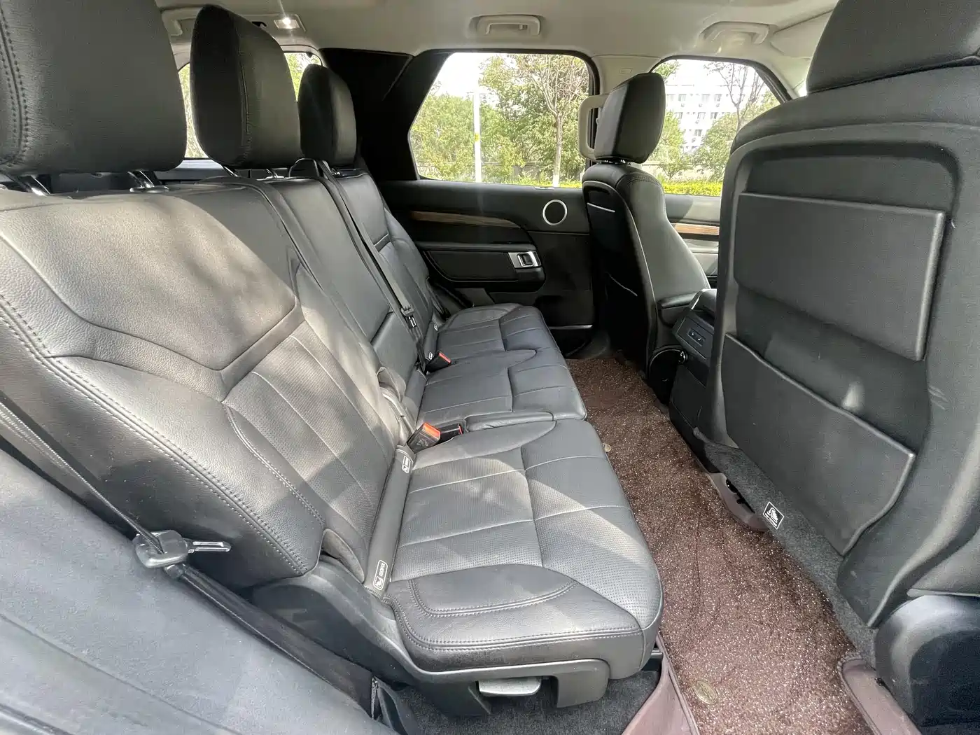 Land Rover Discovery 2017 3.0 SC V6 HSE фото 10