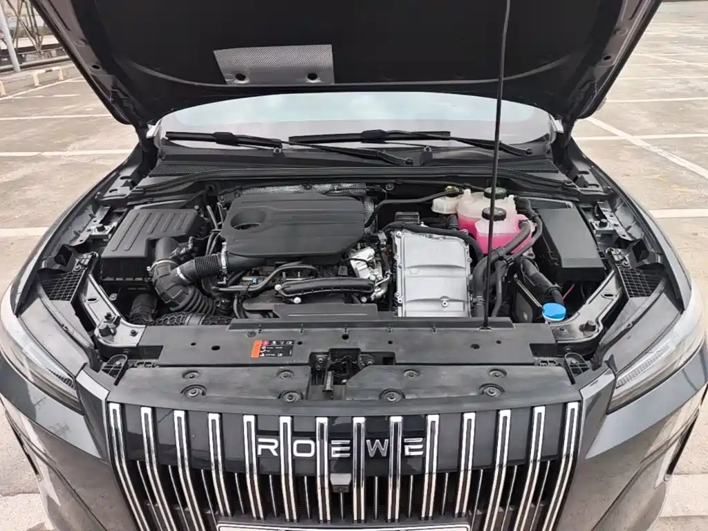 Фото 20 - Roewe M7 DMH