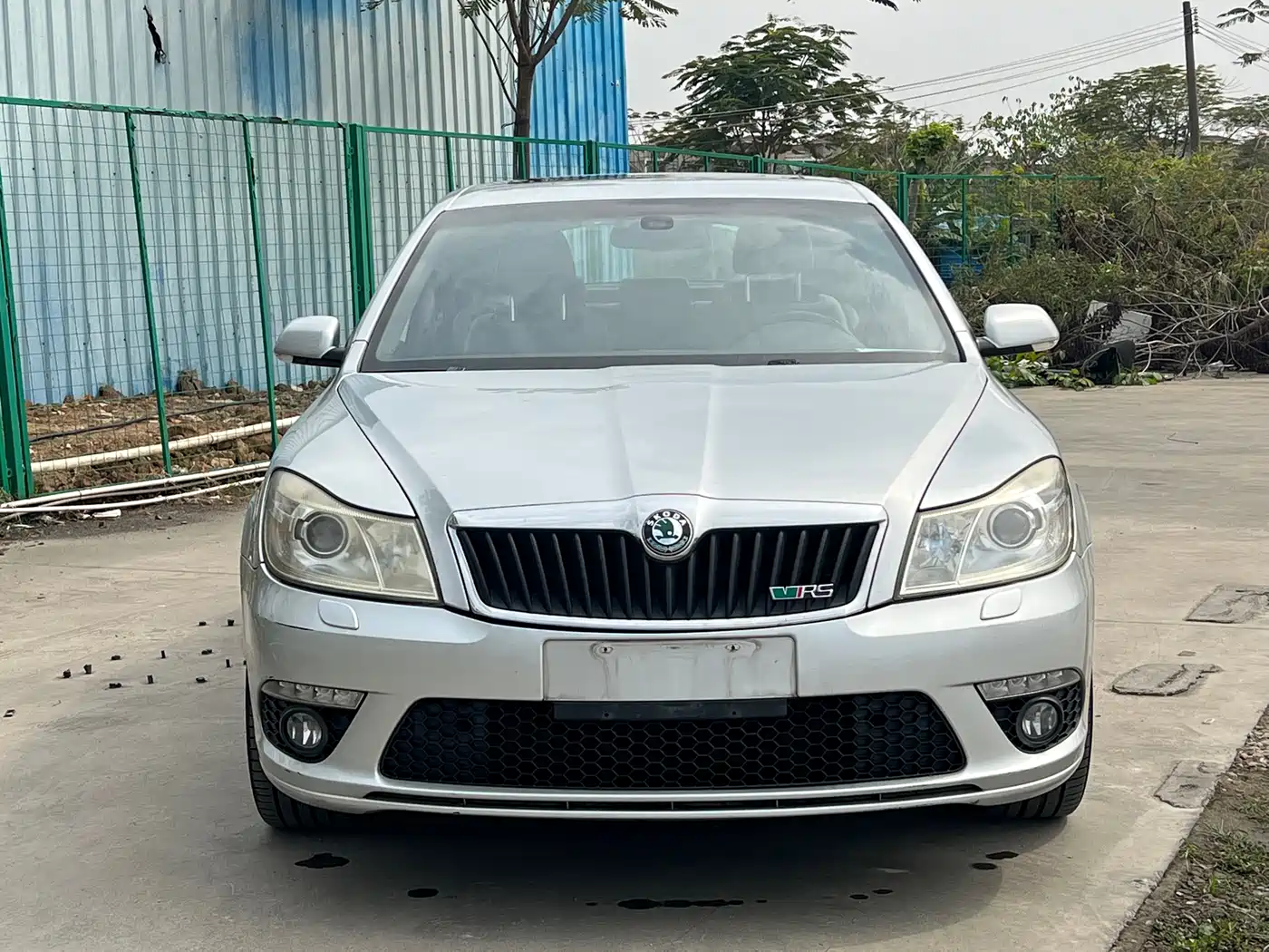 Škoda Octavia 2010 2.0TSI RS фото 2
