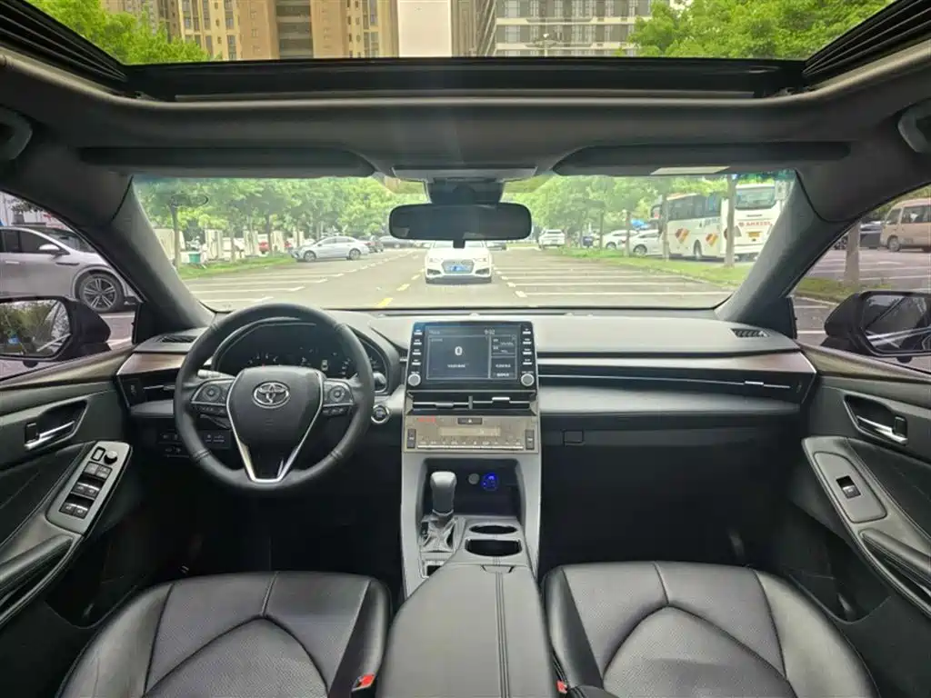 Toyota Avalon 2019 2.0L Progressive Edition (China VI) фото 12
