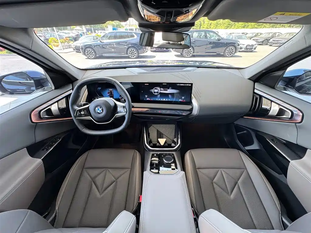 BMW X3 2025 xDrive25L Luxury Package фото 13