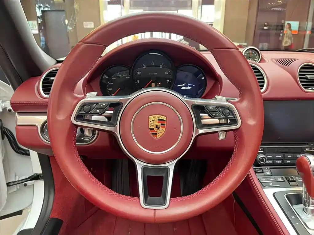 Porsche 718 2018 Boxster 2.0T фото 9