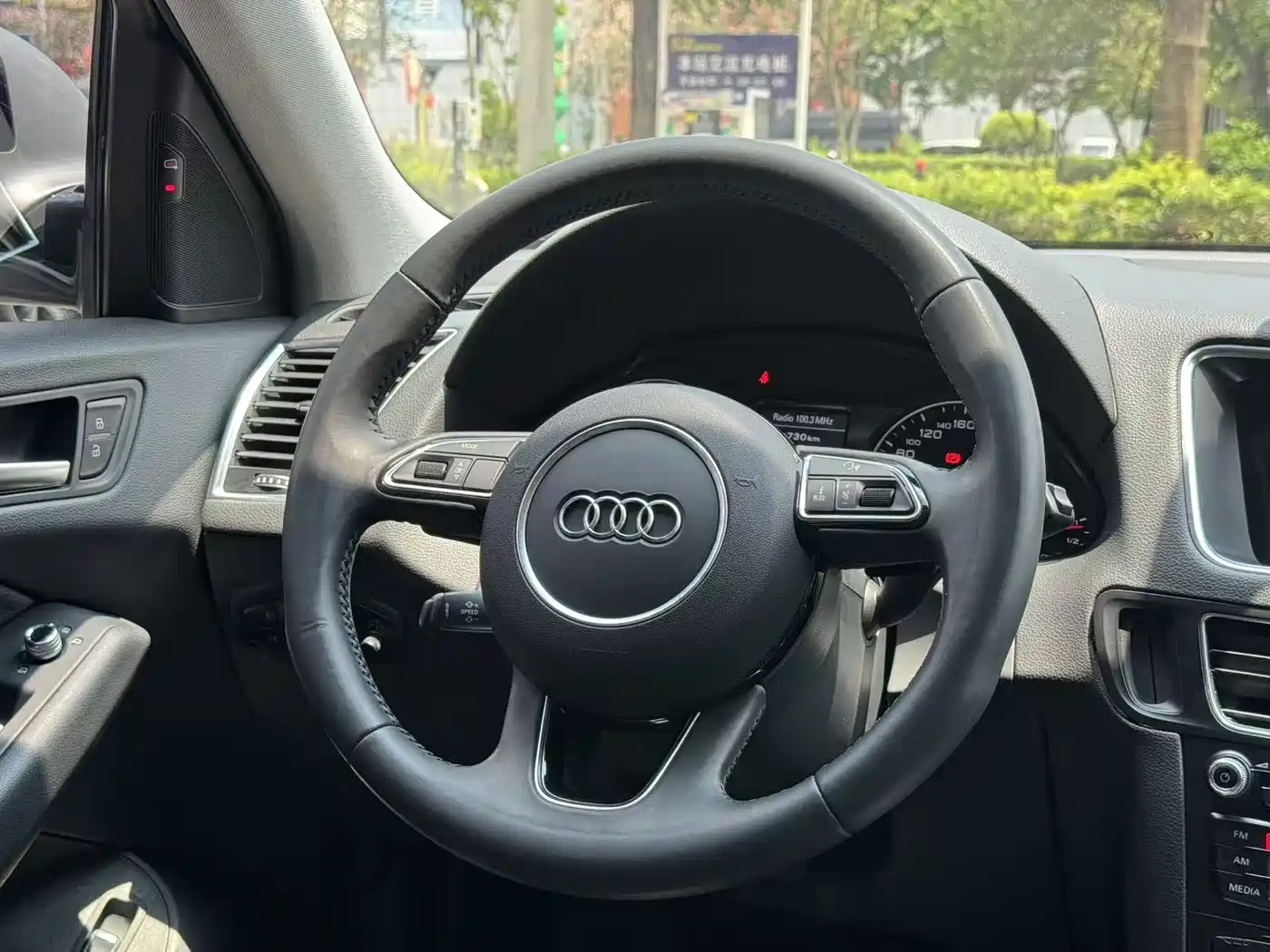 Audi Q5 2017 40 TFSI Technology фото 9