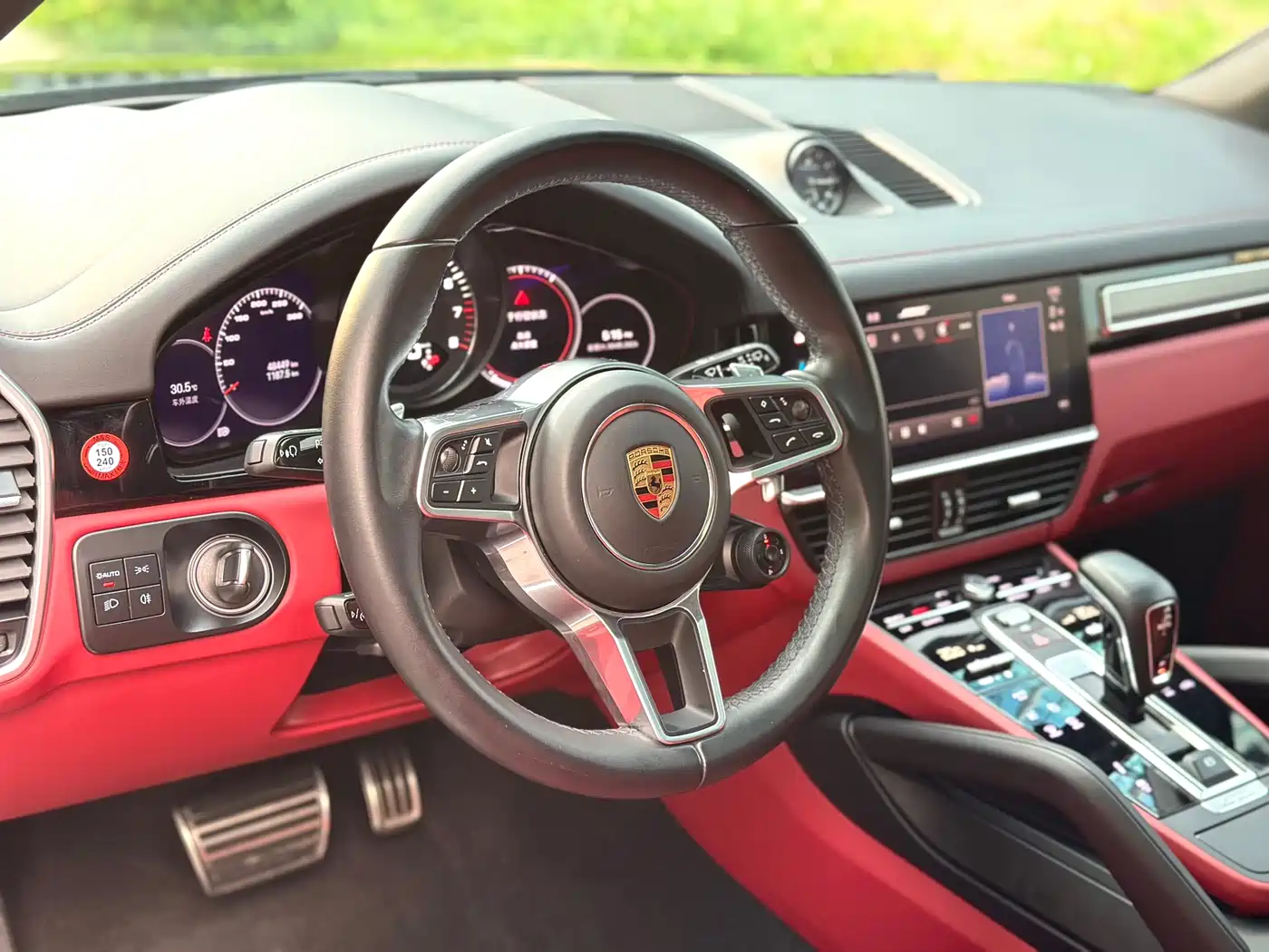 Porsche Cayenne 2023 Cayenne S 2.9T Platinum Edition фото 4