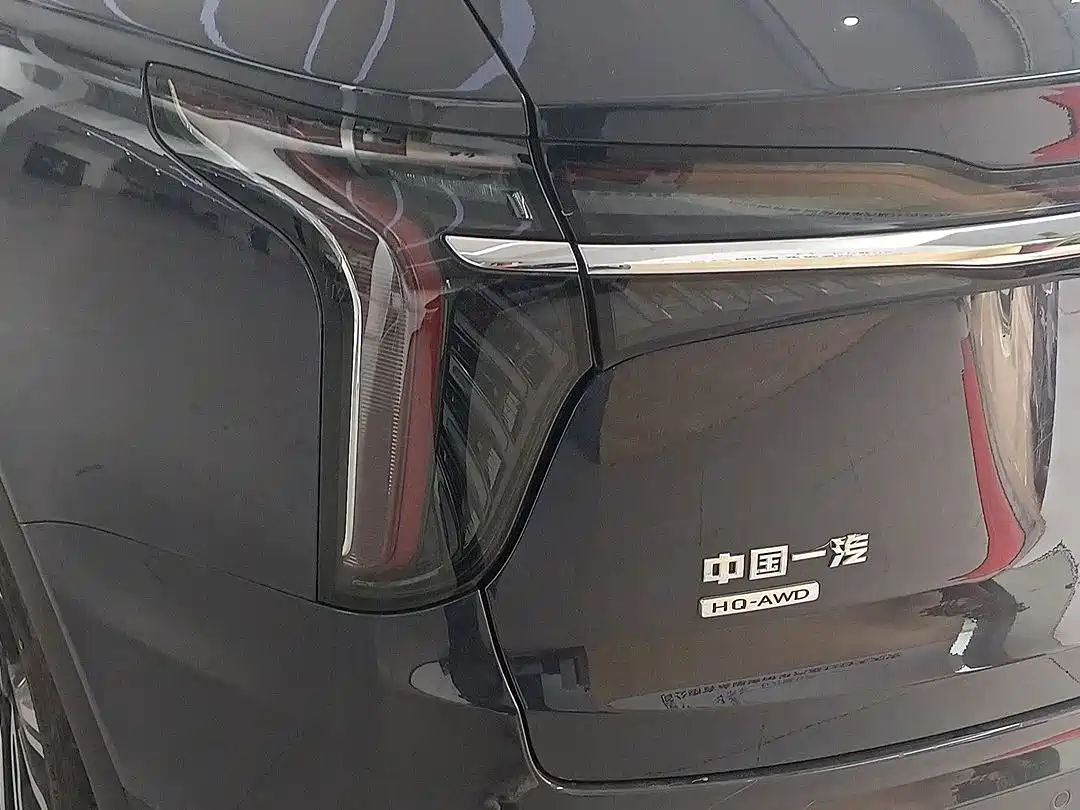 Hongqi HS7 2023 2.0T Automatic 4WD Flag Leader Edition (6-seater) фото 6