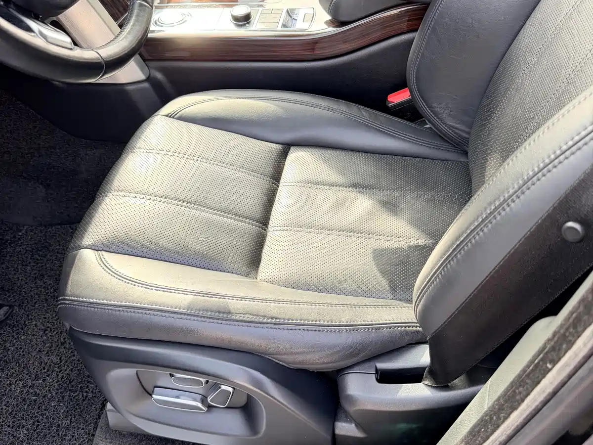 Land Rover Range Rover 2014 3.0 SC V6 Vogue фото 9