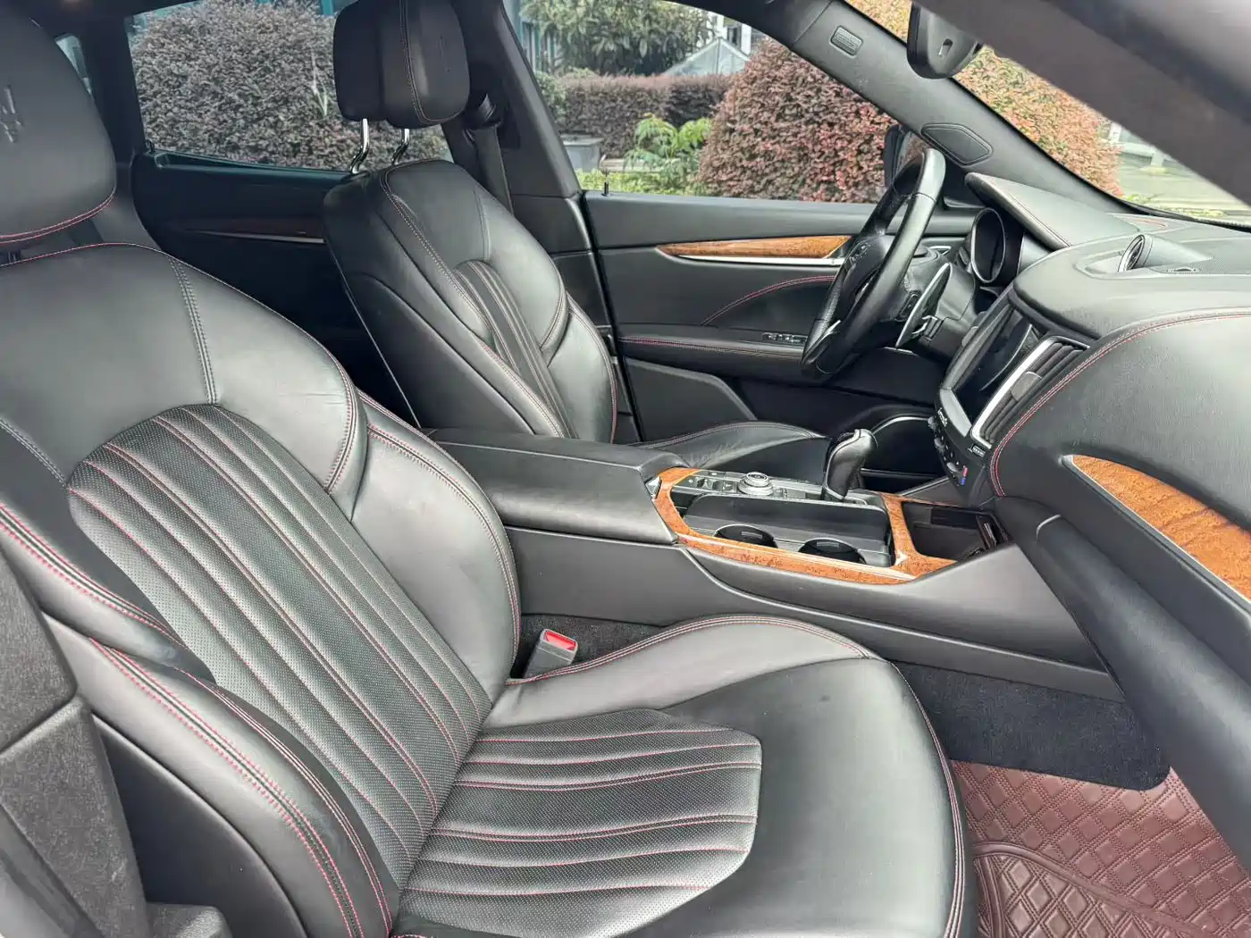 Maserati Levante 2017 2016 3.0T Standard