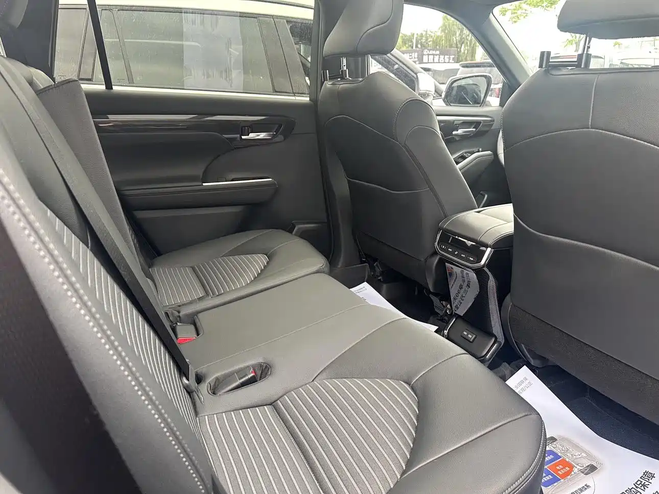 Toyota Crown Kluger 2021 2.5L HEV AWD Flagship Edition фото 16