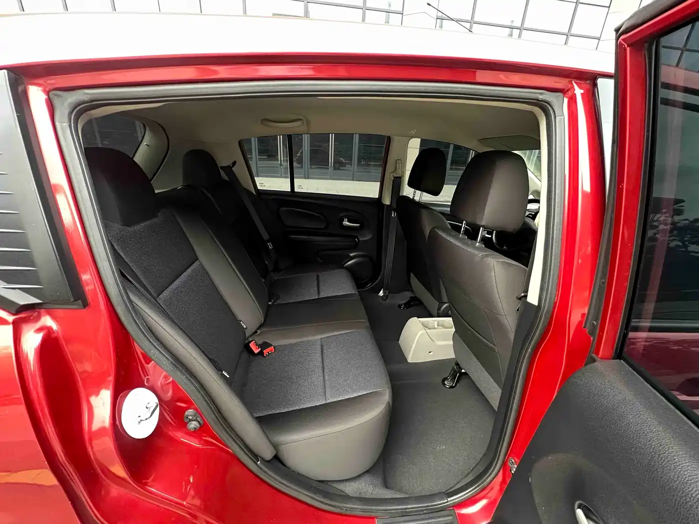 Venucia R50 2017 2016 Model 1.6L Automatic Elite Edition