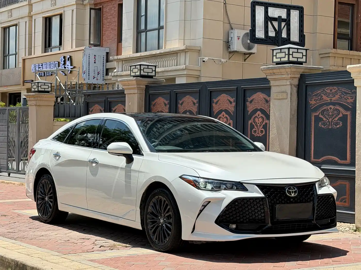Toyota Avalon 2019 2.5L Touring Premium (China V) фото 3