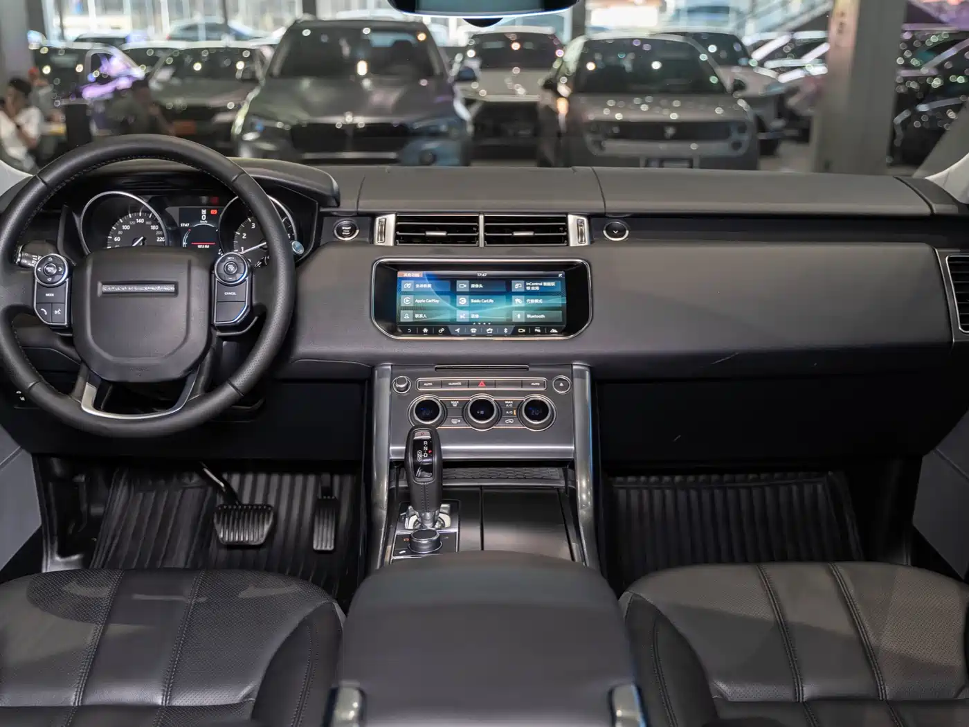 Land Rover Range Rover Sport 2017 3.0 SC V6 SE фото 9