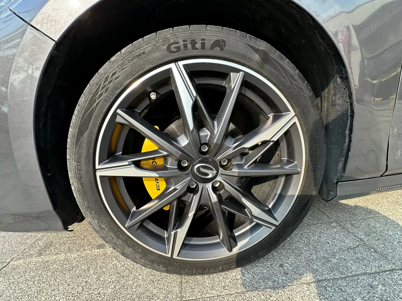 GAC Trumpchi Trumpchi Emkoo 2023 270T DCT J16 Edition фото 25