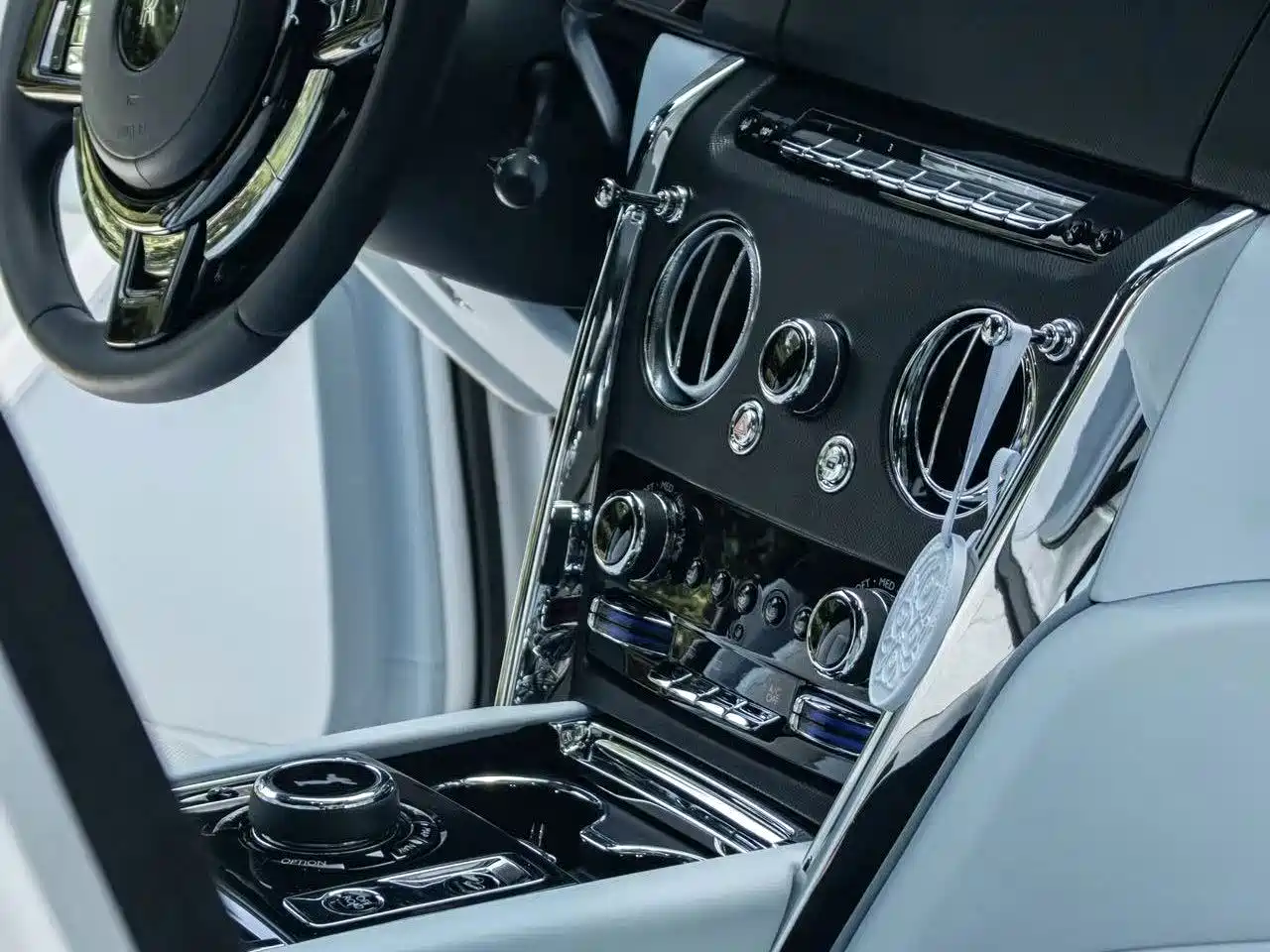 Rolls-Royce Cullinan 2021 2018 5-Seater Version
