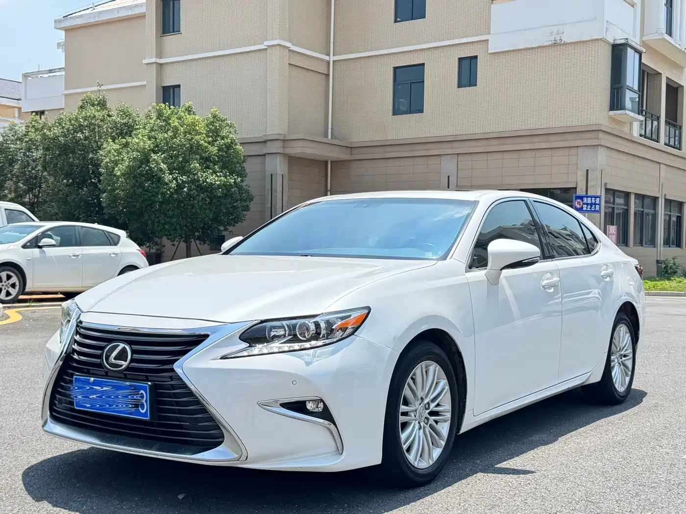 Lexus ES 2015 200 Elite Edition