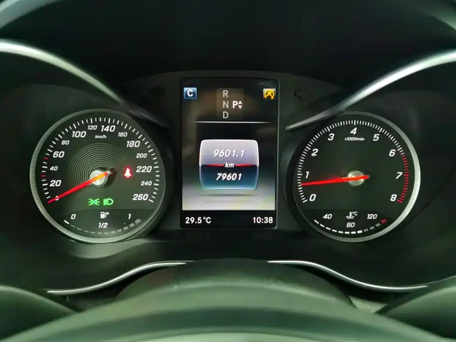 Mercedes-Benz C-Class 2017 C 180 L Sport фото 14