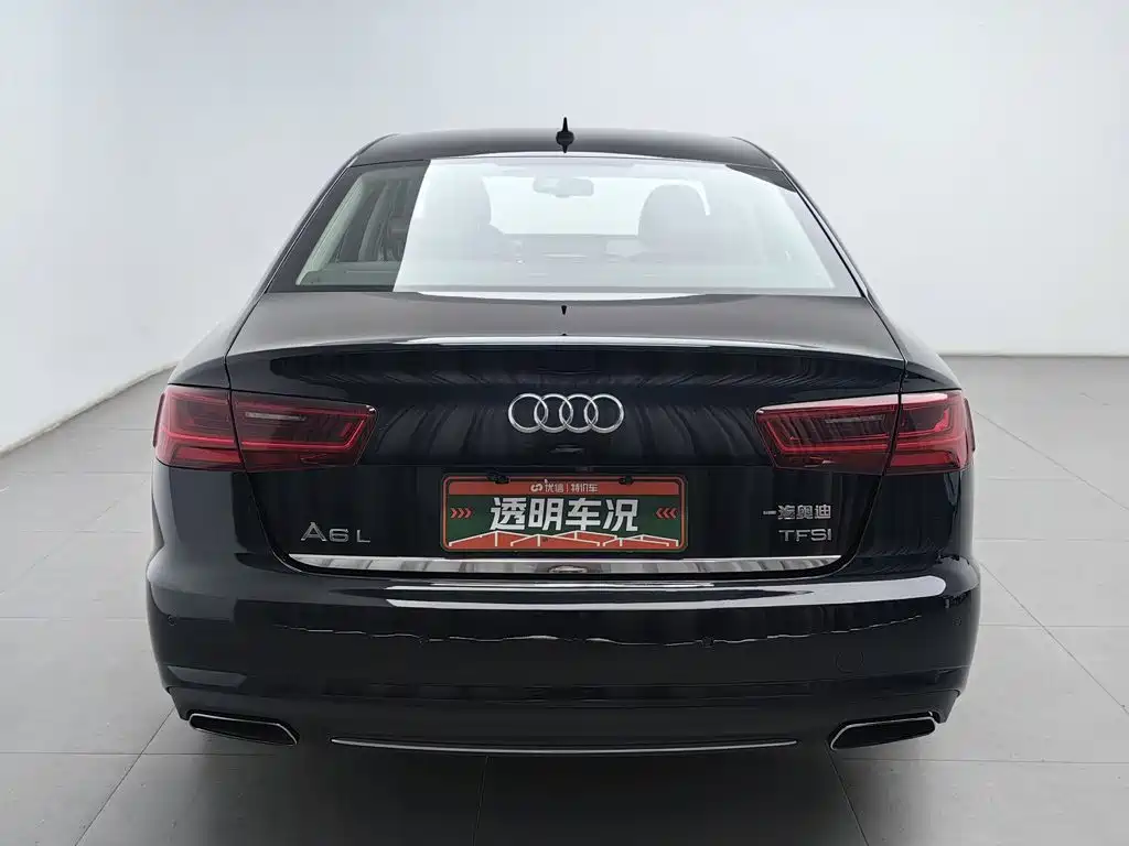 Фото 4 - Audi A6L