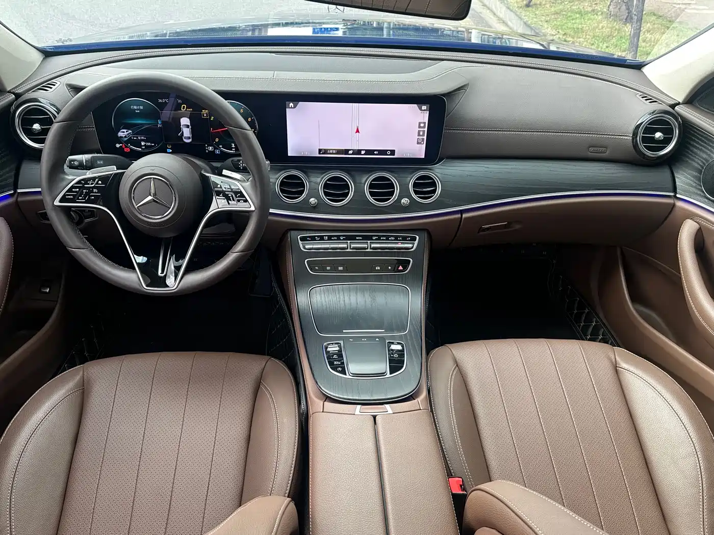 Mercedes-Benz E-Class 2023 E 300 L Fashion фото 9