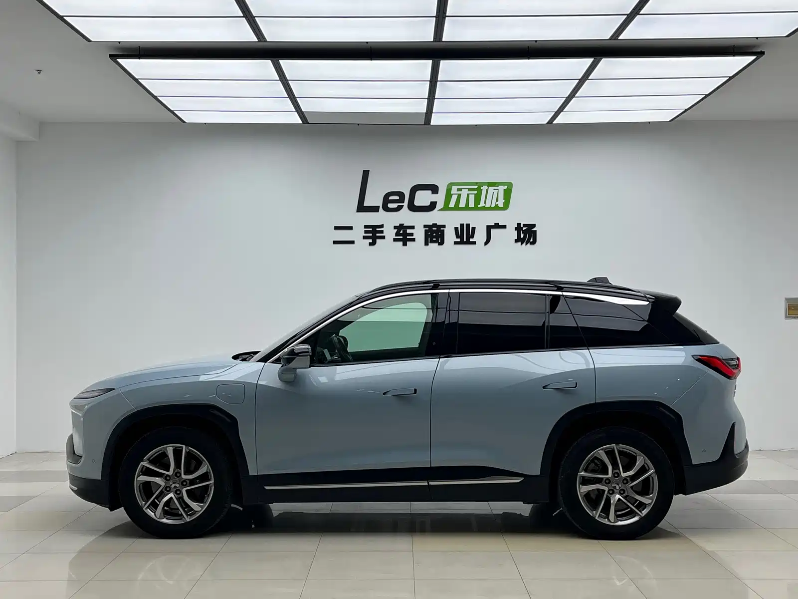 Фото 4 - NIO ES6