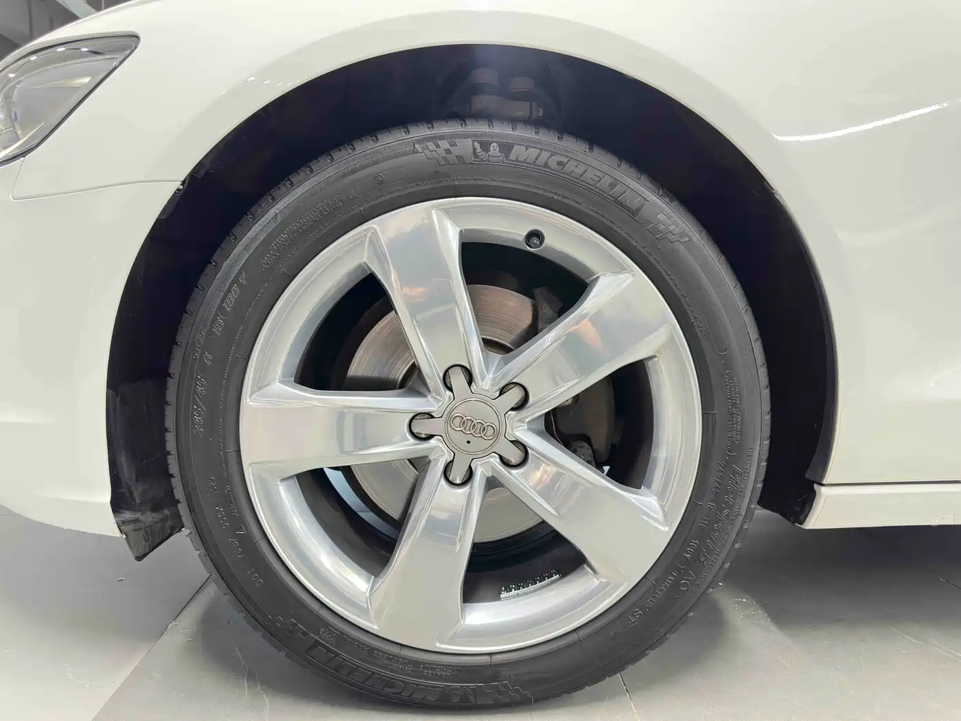 Audi A6L 2014 TFSI Standard фото 26