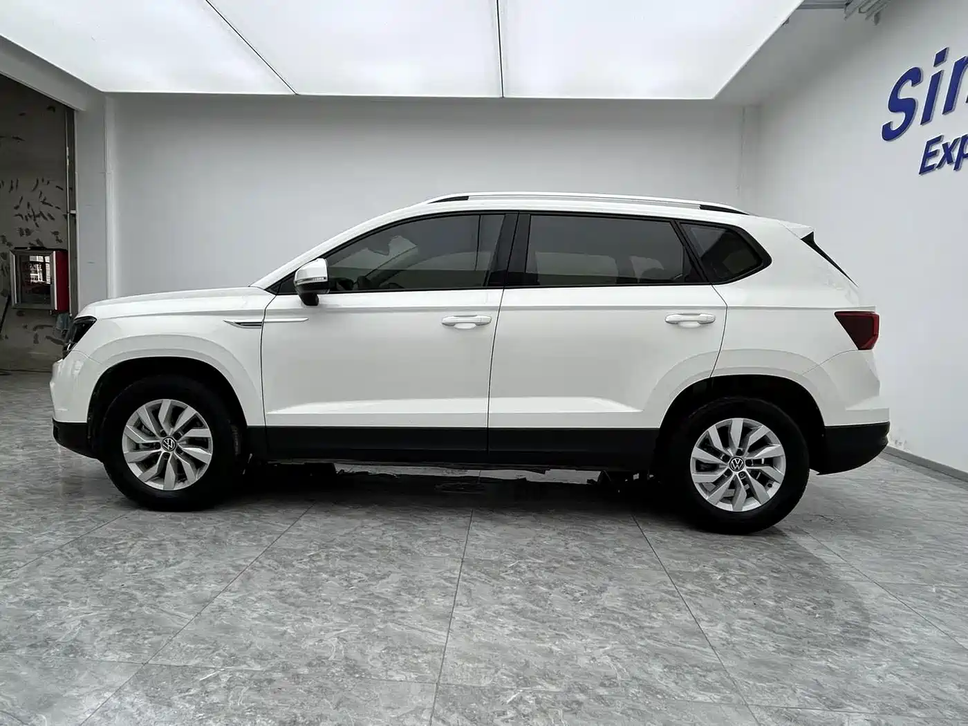 Volkswagen Tharu, миниатюра 7