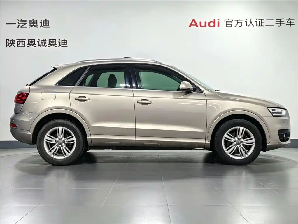 Audi Q3 2015 35 TFSI quattro Technology фото 3