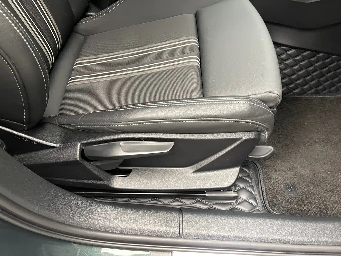 Audi A3 2024 Model Sportback 35 TFSI Fashion Sport фото 27