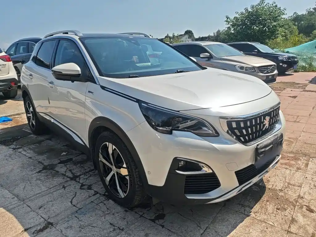 صورة 4 - Peugeot 4008