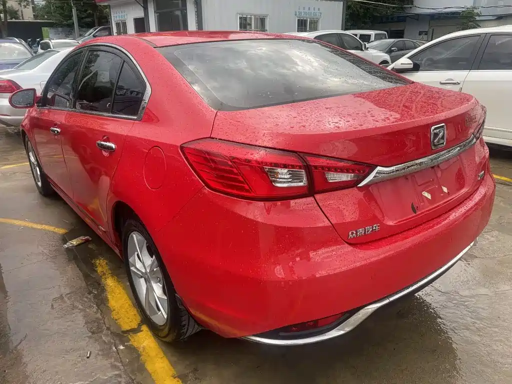 Zotye Z500 2015 2015 1.5T CVT Premium