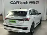 Photo 7 - Audi Q4 e-tron