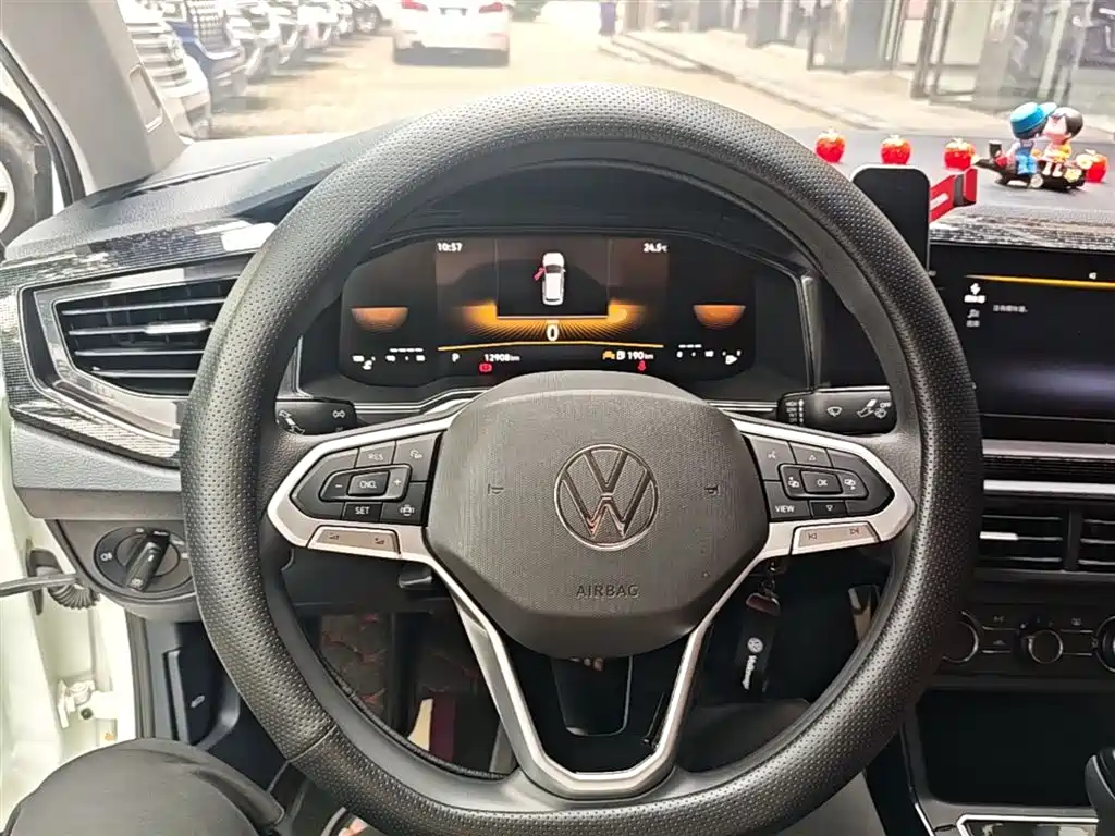 Volkswagen Lavida 2023 New Sharp 1.5L Auto Premium Edition фото 11