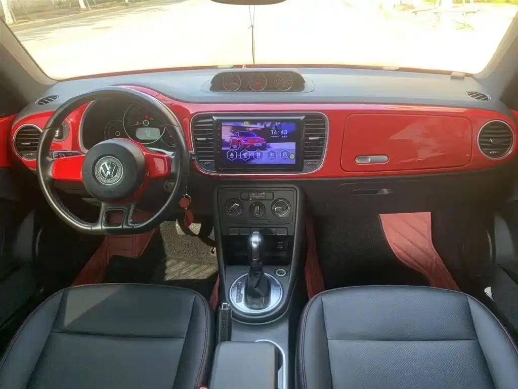 Volkswagen Beetle 2013 1.2TSI Fashion фото 9