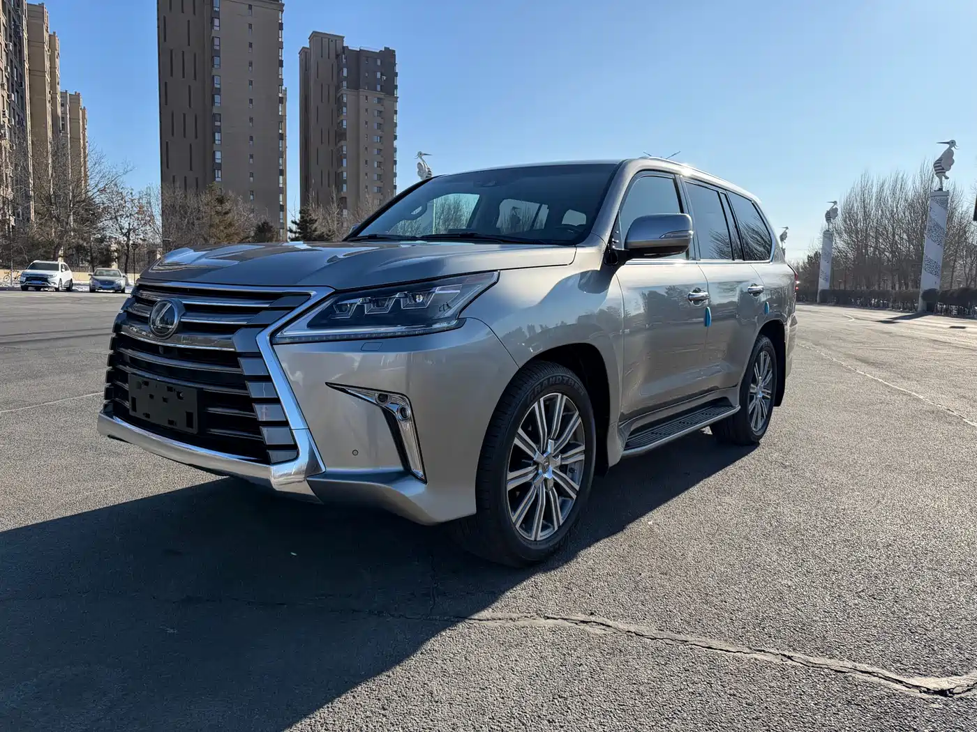 Lexus LX 2016 570 Luxury Premium Edition