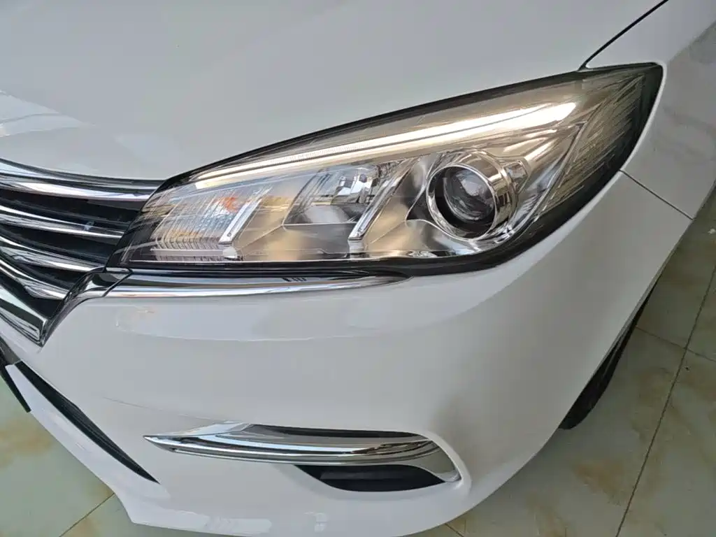 Roewe 360 2018 2018 PLUS 1.5L Automatic Exclusive Edition