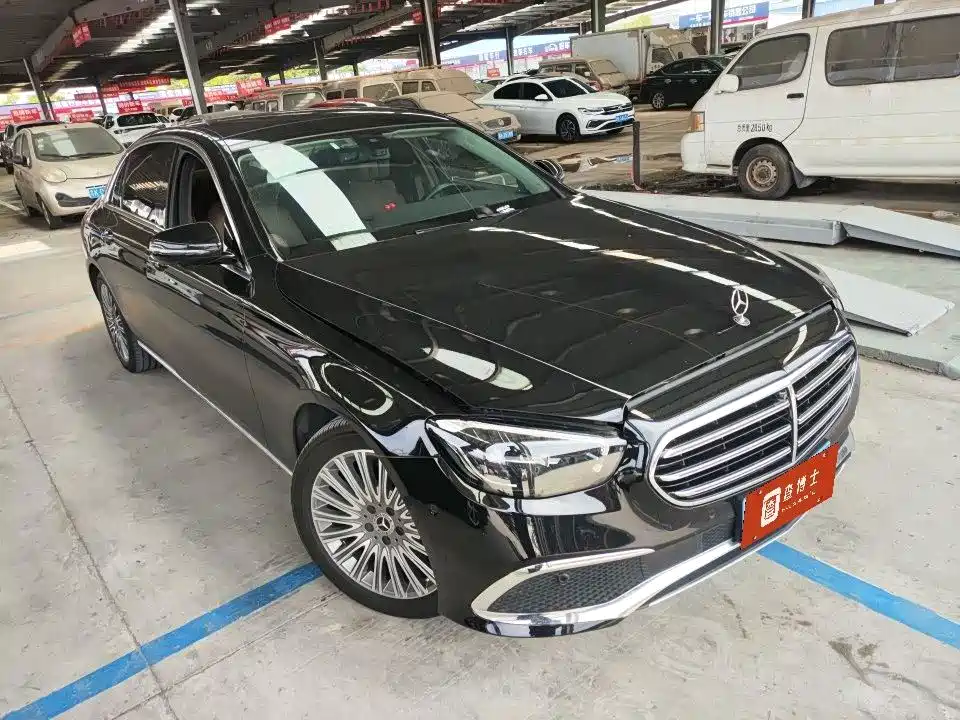 Mercedes-Benz E-Class 2022 Facelift III E 300 L Luxury