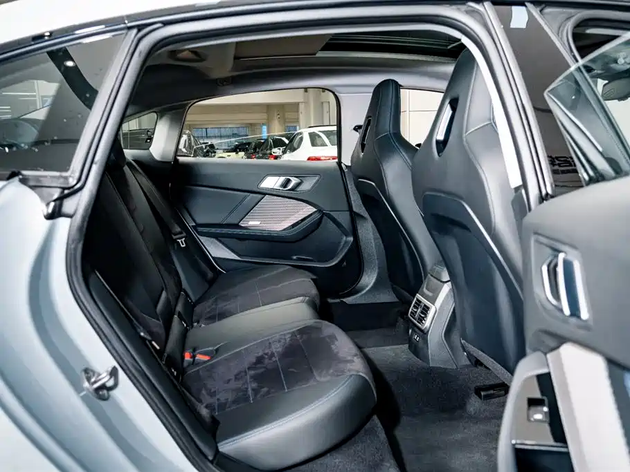 BMW 2 Series 2025 225L M Sport Moonlight Package фото 22
