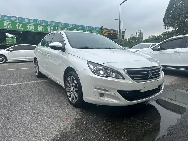  Peugeot Peugeot 408 2015 Model 1.2T Automatic Luxury Edition