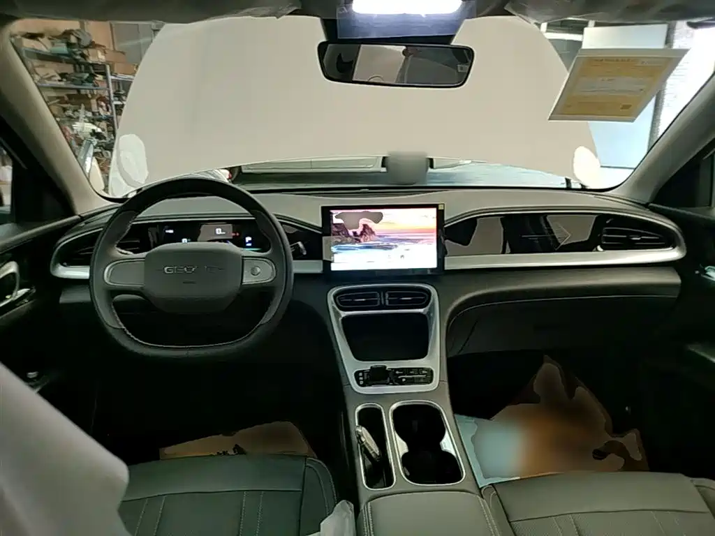 Geely Galaxy Starry Wish 2026 Edition 310km Youth Version фото 10