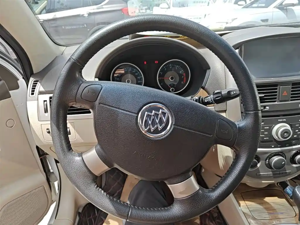 Buick Excelle 2015 1.5L Automatic Premium фото 10
