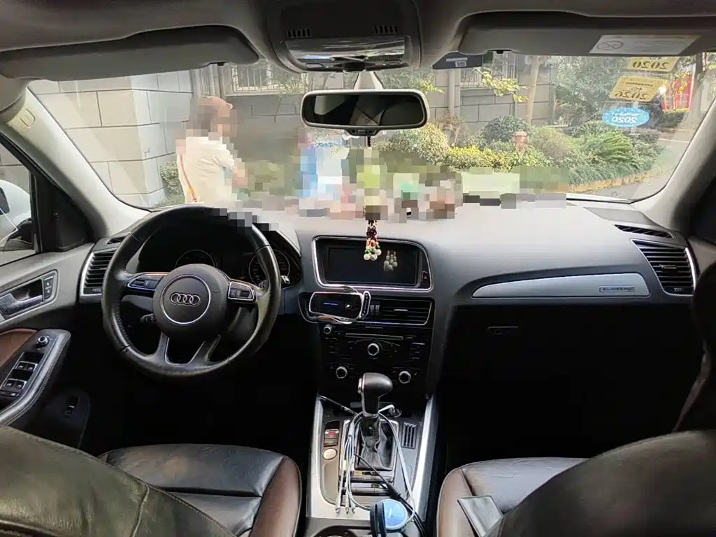 Audi Q5 2018 2017 Plus 40 TFSI Technology