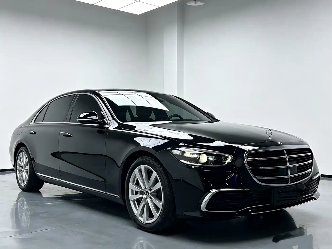 Mercedes-Benz S-Class 2023 Facelift S 400 L Business фото 2