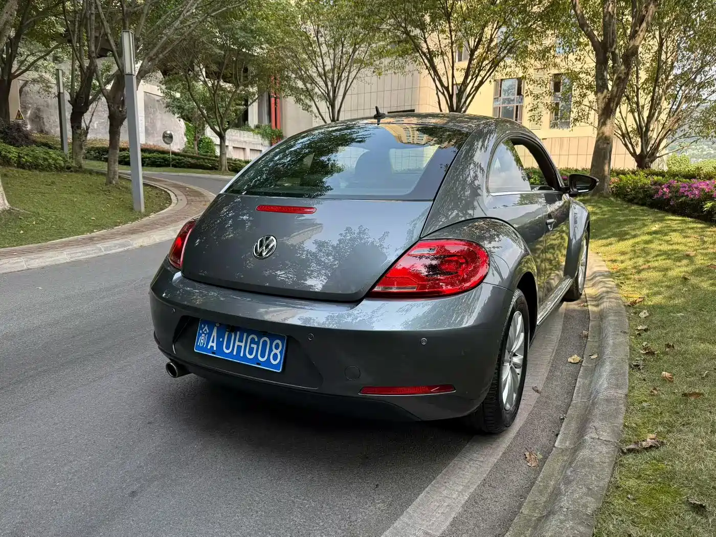 Volkswagen Beetle 2014 1.2TSI Fashion Edition фото 8