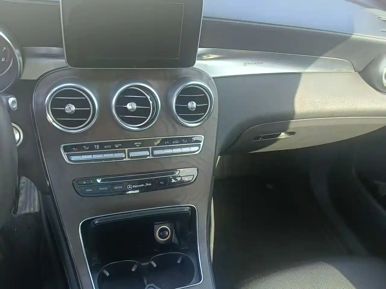 Mercedes-Benz GLC 2017 GLC 300 4MATIC Dynamic фото 10
