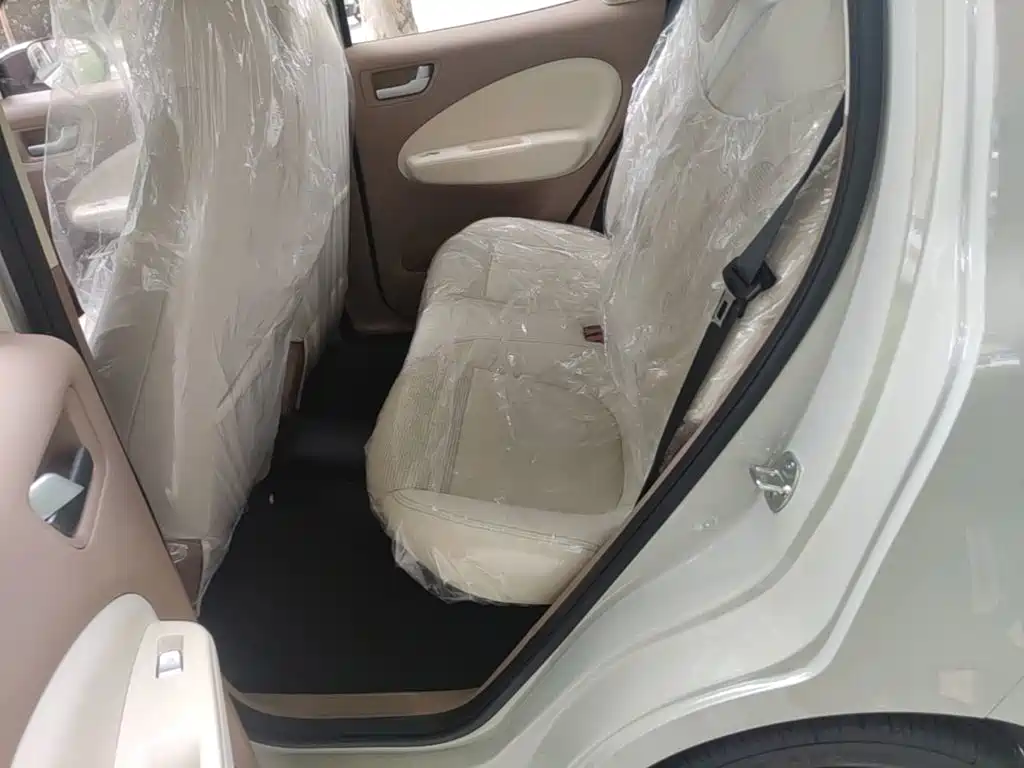 Wuling Motors Hongguang MINIEV 2026 2025 4-Door Advanced