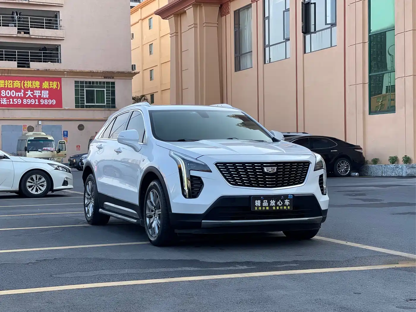 Cadillac XT4 2020 28T FWD Leading Trim фото 3
