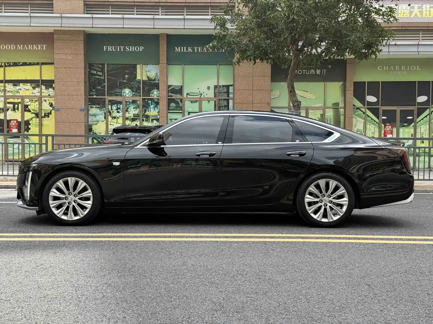 Cadillac CT6 2023 28T Luxury Edition фото 4