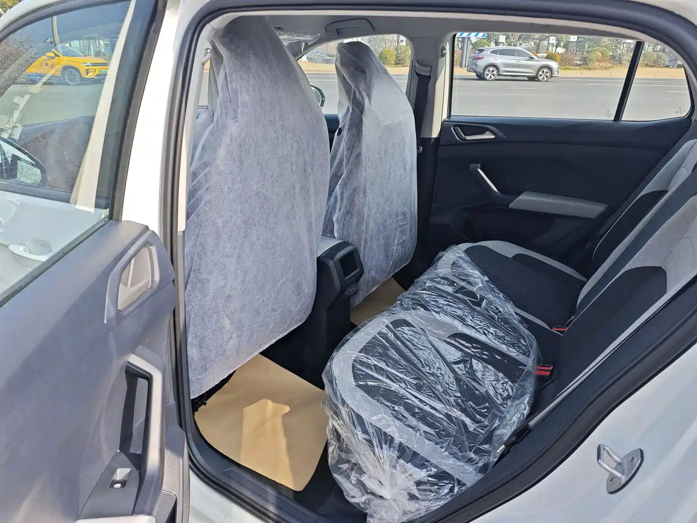 Volkswagen Tharu 2026 New Sharp 1.5L Advance Edition фото 6