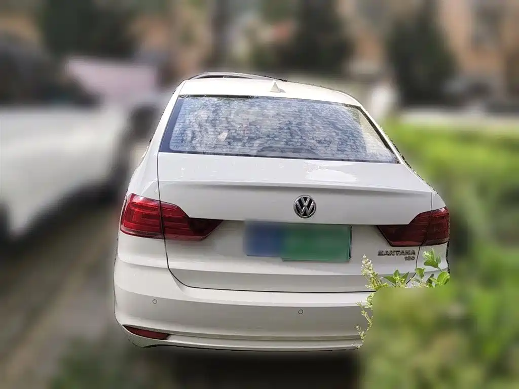 Volkswagen Santana 2016 1.6L Manual Comfort Edition фото 4