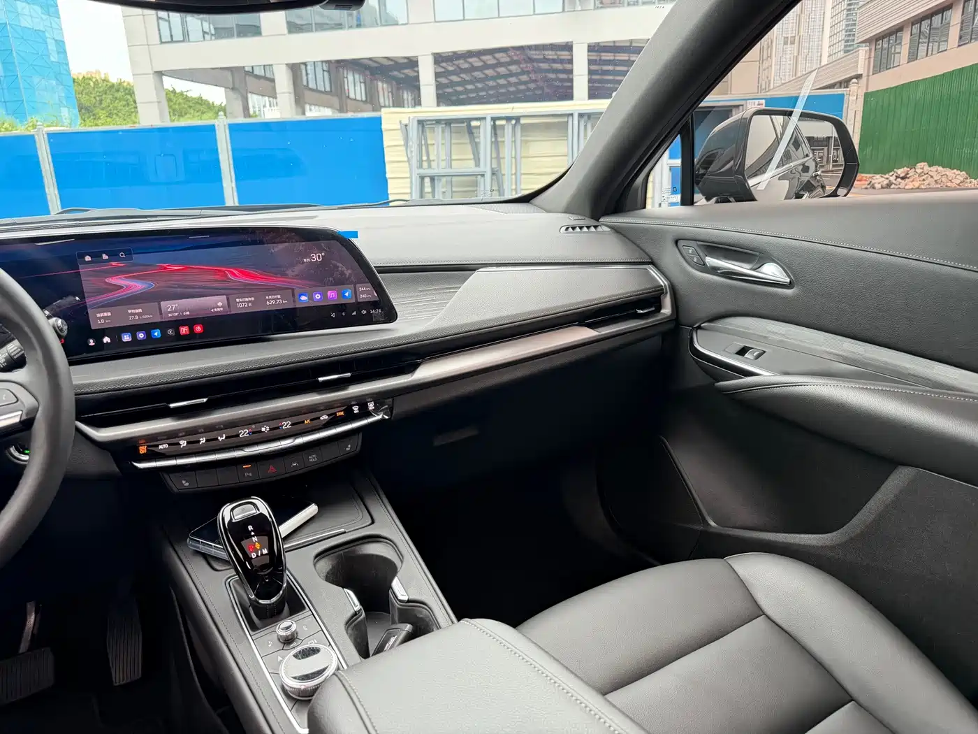 Cadillac XT4 2023 2024 28T 2WD Luxury