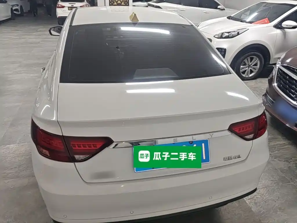 Photo 6 - Geely Emgrand GL