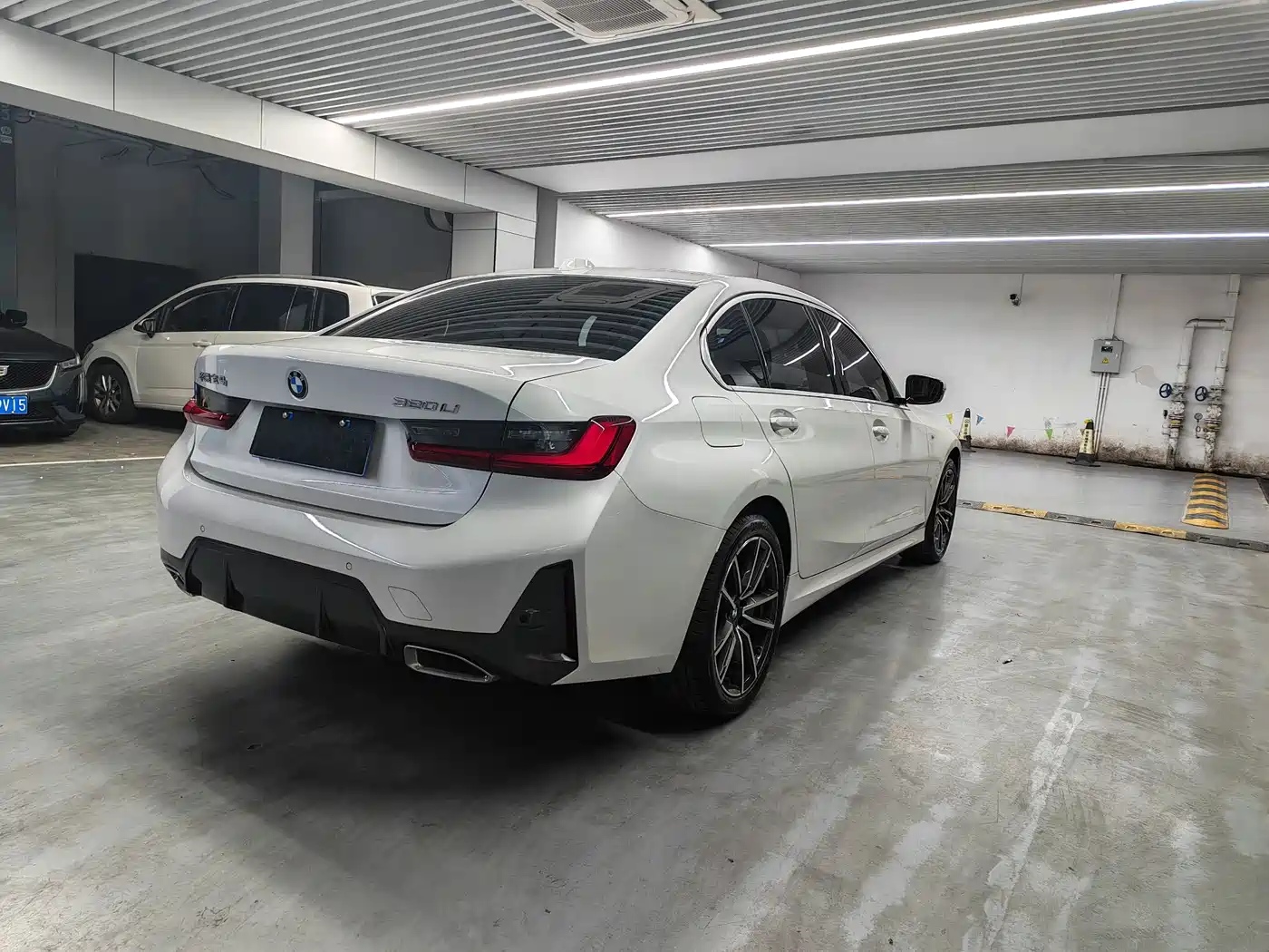 BMW 3 Series 2024 320Li M Sport Package фото 13